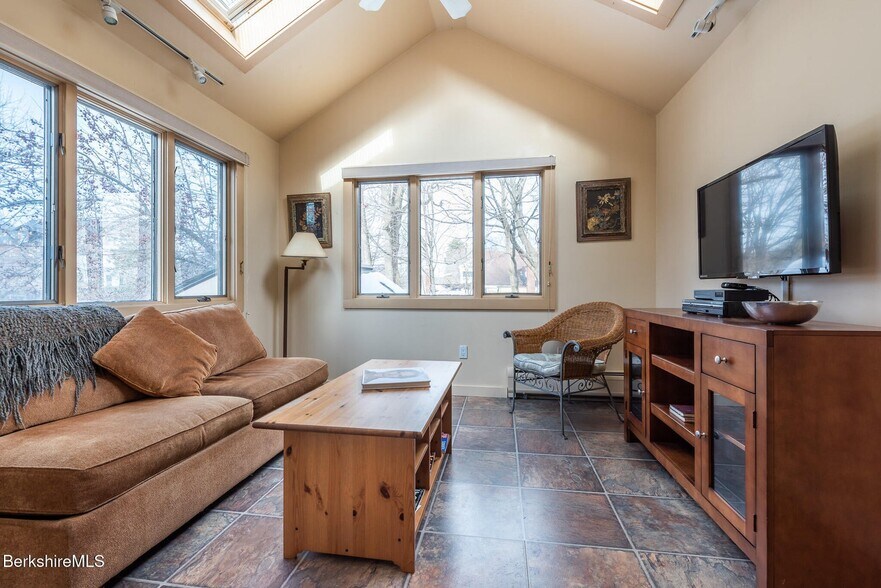 More Photos Of 4 Main St, West Stockbridge Apartments For Sale