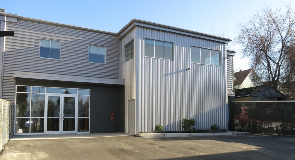 More Photos Of 18 Shepard St, Brighton Coworking Space