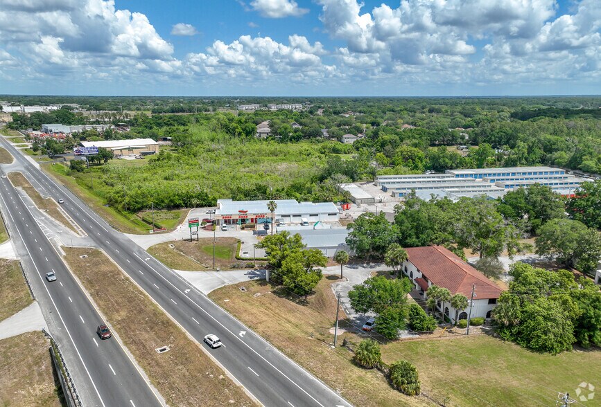 More Photos Of 7725 N Orange Blossom Trl, Orlando Warehouse For Sale