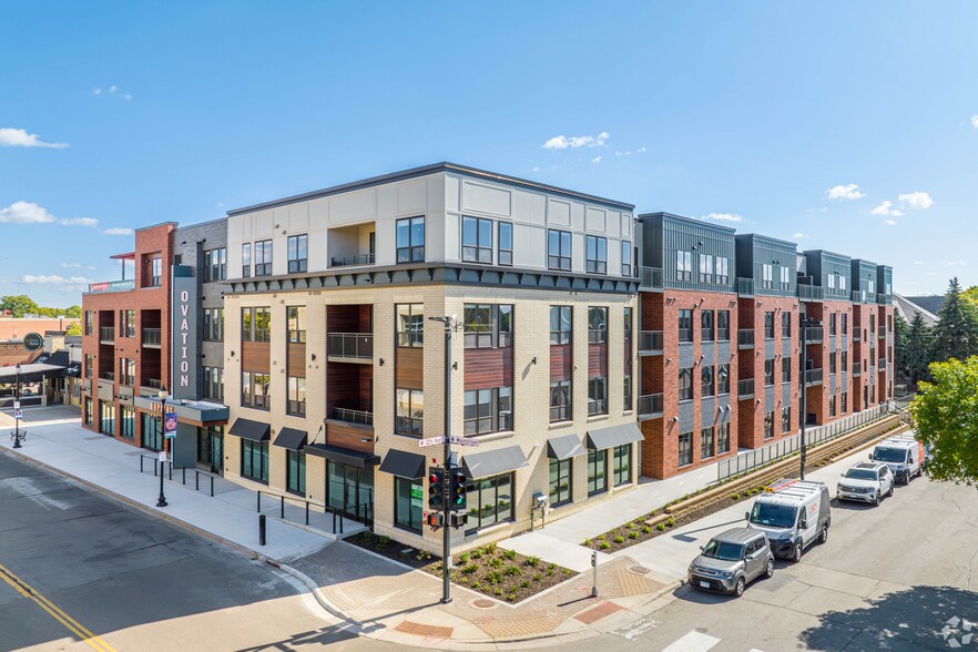 Primary Photo Of 1118 Mainstreet, Hopkins Apartments For Lease
