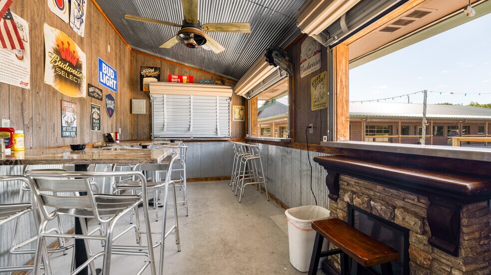 More Photos Of 6285 State Rte 7, Roach General Retail For Sale