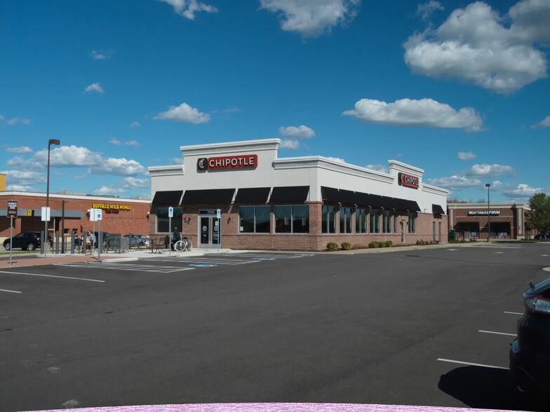 More Photos Of 18800 N Market Pl Dr, Aurora Unknown For Lease