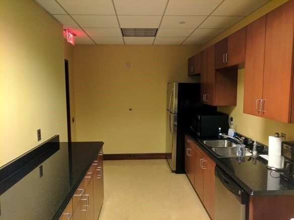 More Photos Of 112 S Tryon St, Charlotte Office Residential For Lease