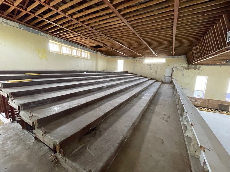 More Photos Of 2400 Delachaise St, New Orleans Specialty For Sale