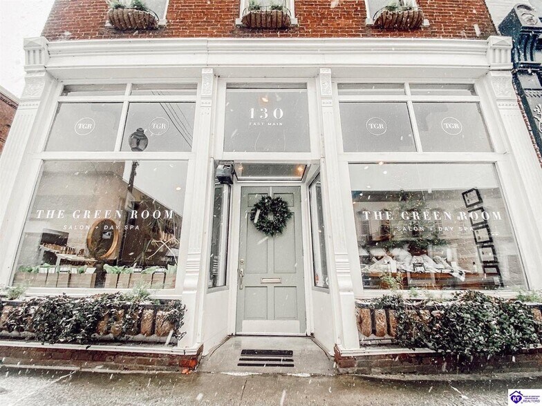 More Photos Of 130 E Main St, Campbellsville Storefront Retail Office For Sale