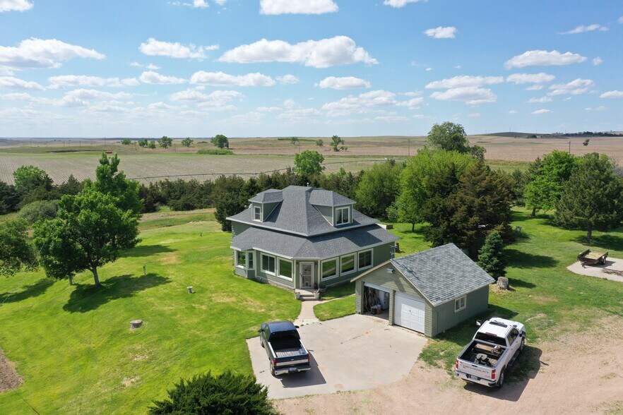 More Photos Of 73881 Avenue 357, Hayes Center Land For Sale