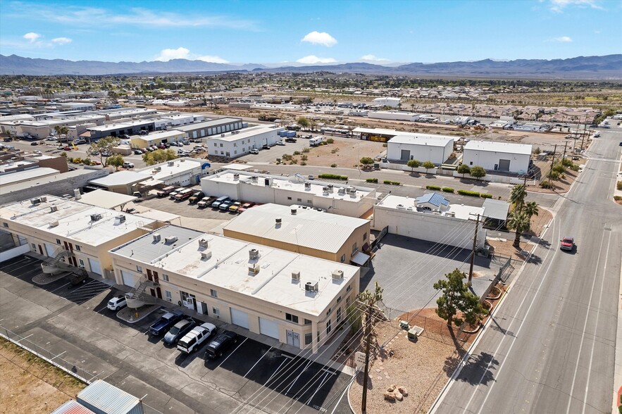 More Photos Of 709 Yucca St, Boulder City Warehouse For Sale