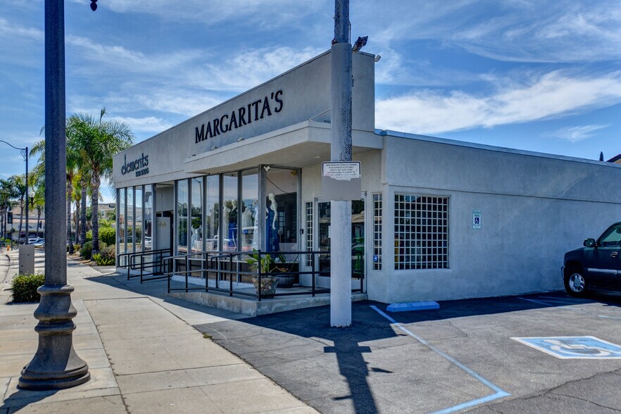 More Photos Of 16346-16348 Whittier Blvd, Whittier General Retail For Lease