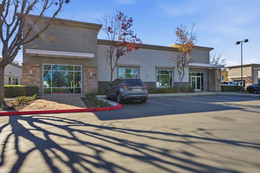 More Photos Of 5839 Pine Ave, Chino Hills Coworking Space