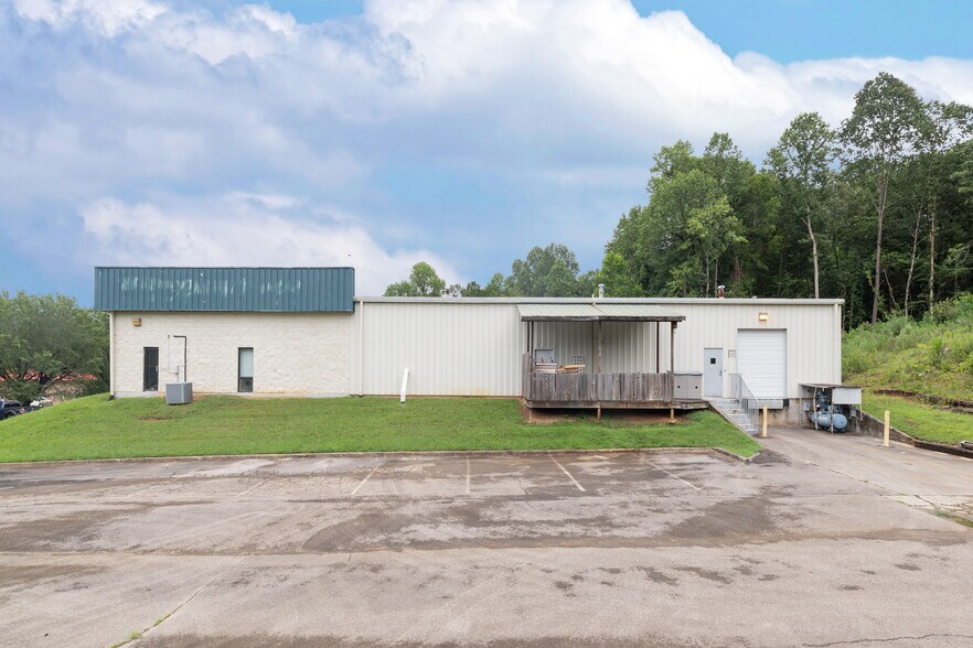 More Photos Of 1003 Clarence Larson Dr, Oak Ridge Warehouse For Sale