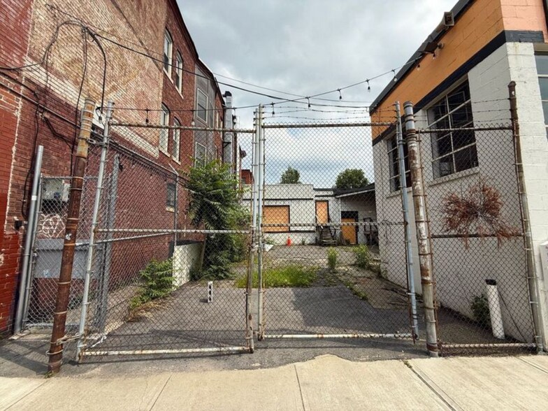 More Photos Of 74 Water St, Worcester Warehouse For Sale