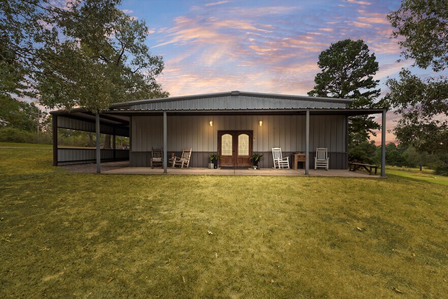 Primary Photo Of 5611 Rockin L Ln, Navasota Lodge Meeting Hall For Sale