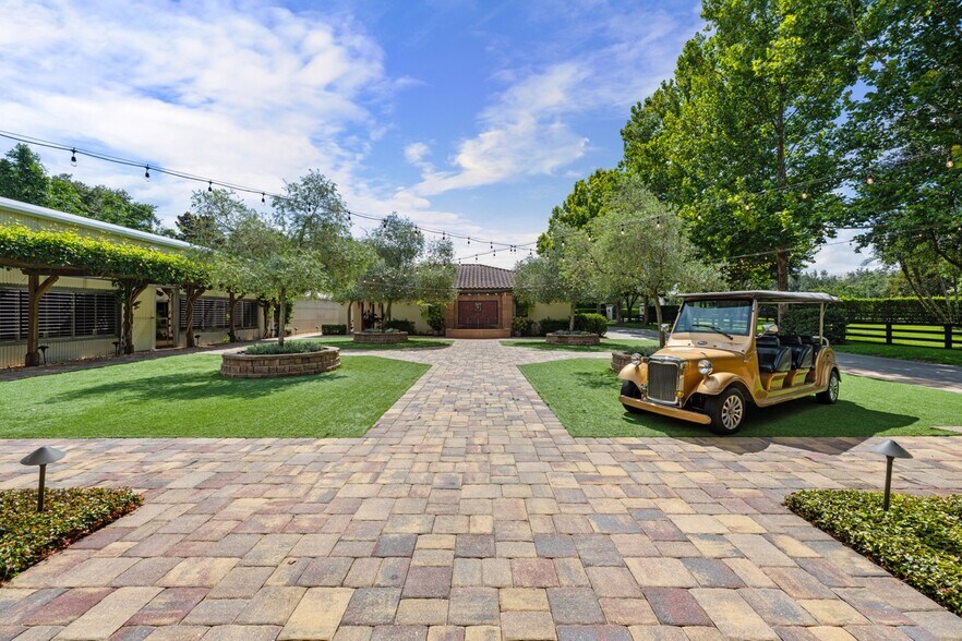 More Photos Of 11901 Fort King Hwy, Thonotosassa Winery Vineyard For Sale