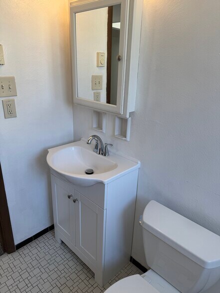 More Photos Of 579 Dawson Ave, Pittsburgh Apartments For Sale