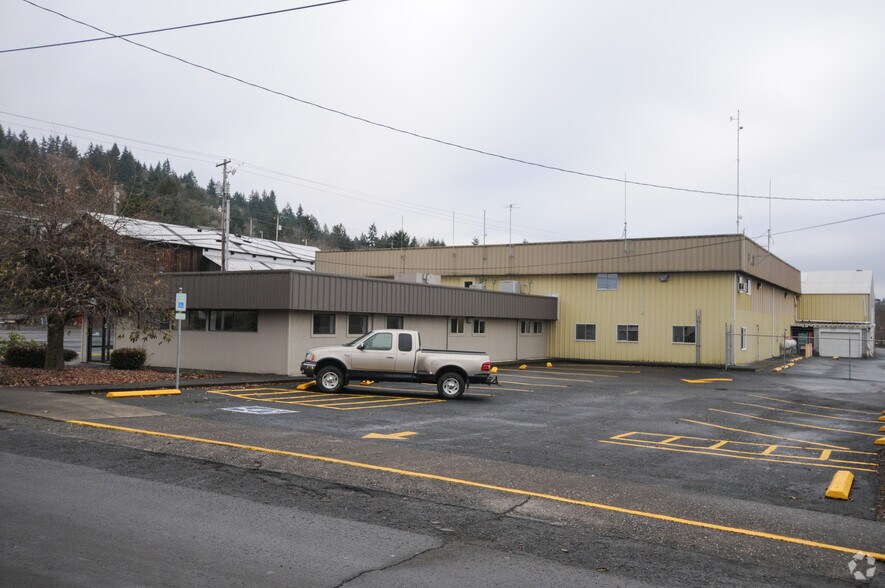 More Photos Of 469 Nehalem St, Clatskanie Warehouse For Lease