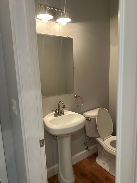 More Photos Of Ridge Manor Court, Niskayuna Apartments For Sale