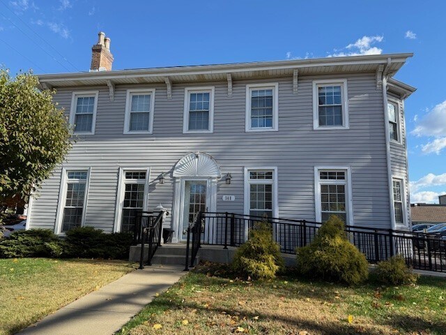 Primary Photo Of 348 College Ave, Beaver Office For Lease
