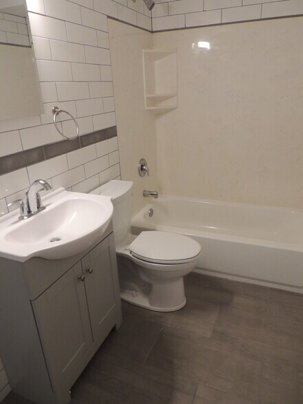 More Photos Of 2350-2358 Mccausland Ave, Saint Louis Apartments For Sale