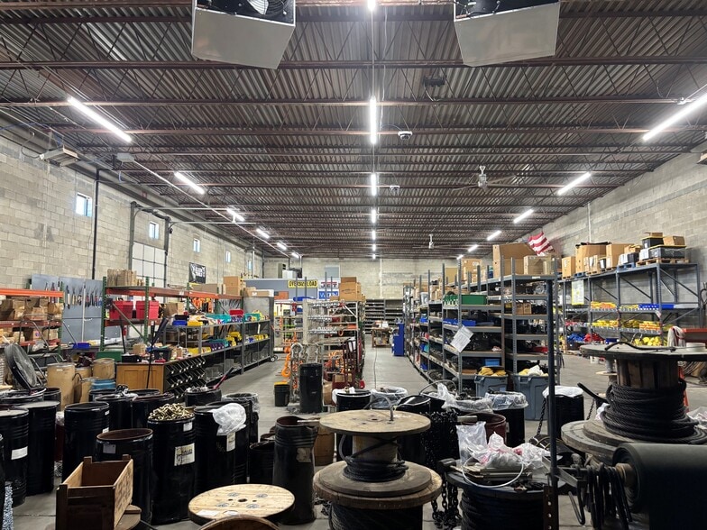 More Photos Of 3411 E 7th Ave, Columbus Warehouse For Lease