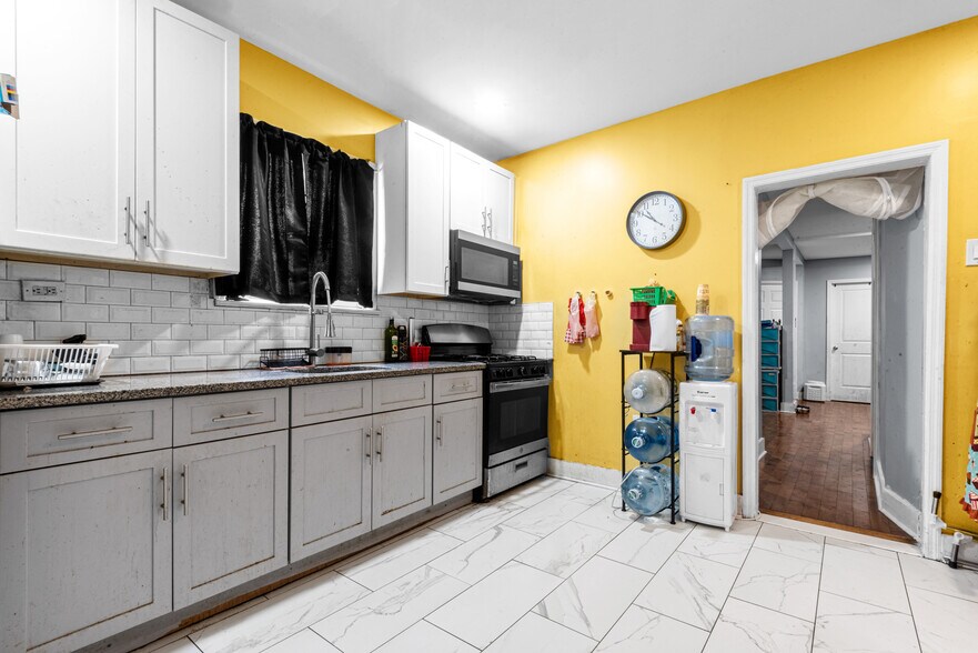 More Photos Of 121 Lembeck Ave, Jersey City Multifamily For Sale