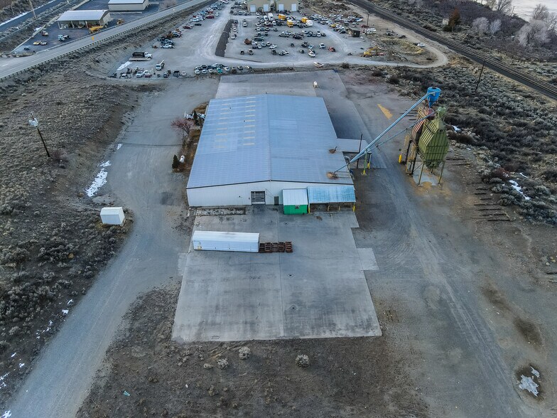 More Photos Of 31 Precision Ln, Malaga Manufacturing For Sale