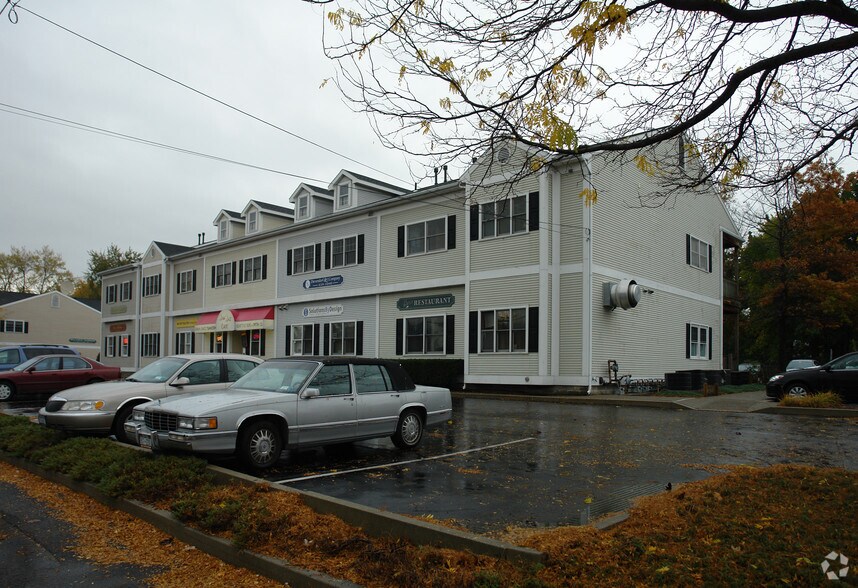 More Photos Of 316-318 Delaware Ave, Delmar Unknown For Lease