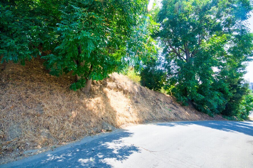 More Photos Of 5306 Borland rd, Los Angeles Land For Sale