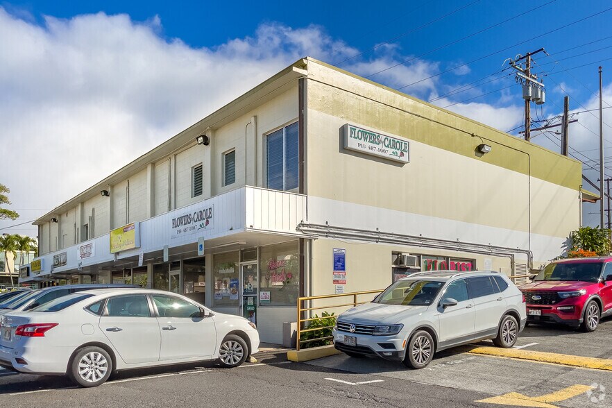 More Photos Of 99-205 Moanalua Rd, Aiea Unknown For Lease