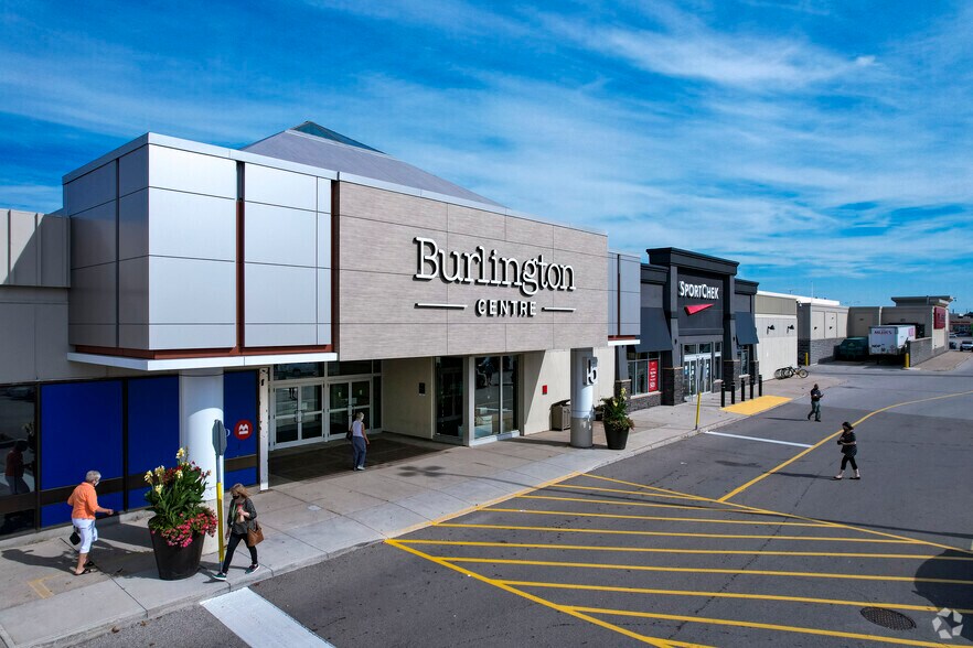 Primary Photo Of 777 Guelph Line, Burlington Storefront For Lease