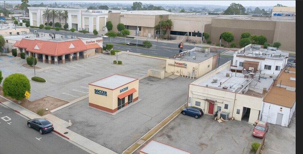 More Photos Of 12203 Hawthorne Blvd, Hawthorne Storefront For Sale