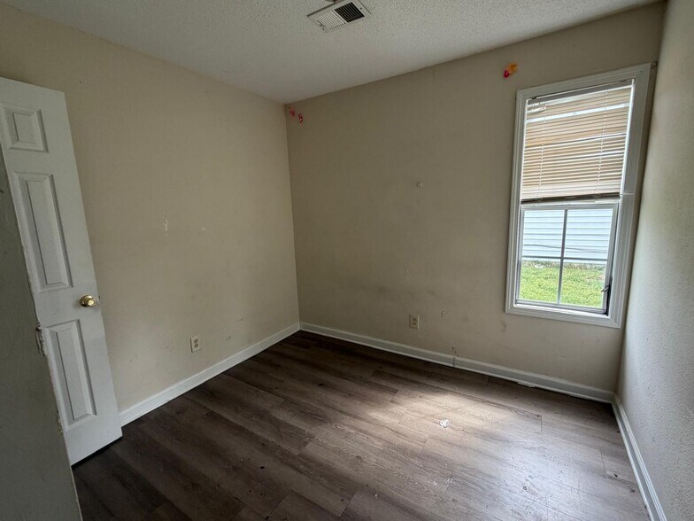More Photos Of , Marion Multifamily For Sale