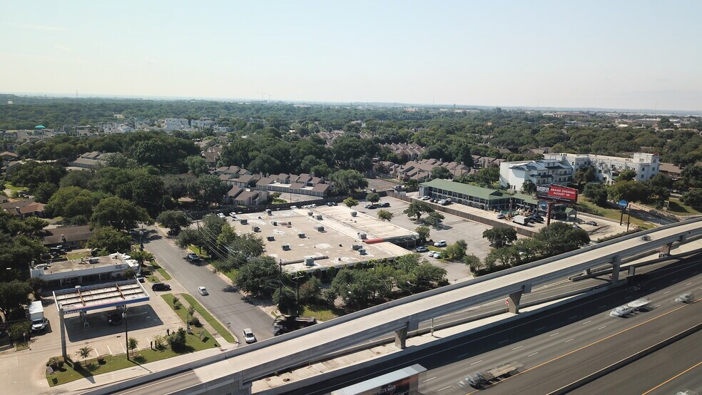 More Photos Of 2801 S Interstate 35 S, Austin Loft Creative Space For Lease