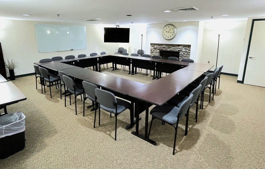 More Photos Of 10015 Old Columbia Rd, Columbia Coworking Space