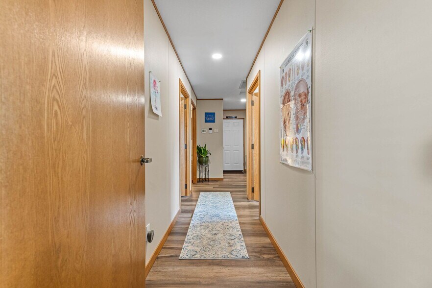 More Photos Of 1700 Cooper Point Rd SW, Olympia Office For Sale