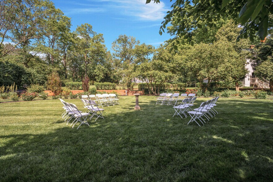 More Photos Of 1902 Jefferson Pike, Brunswick Lodge Meeting Hall For Lease