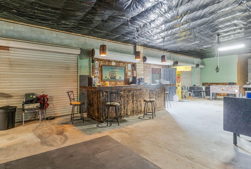 More Photos Of 6173 Stewart St, Milton General Retail For Sale