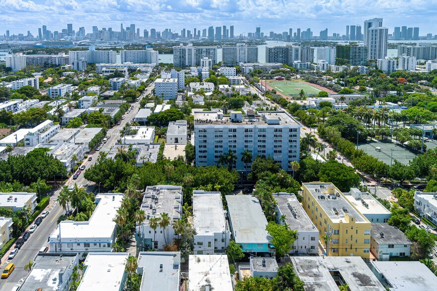 More Photos Of 1025 Meridian Ave, Miami Beach Apartments For Sale