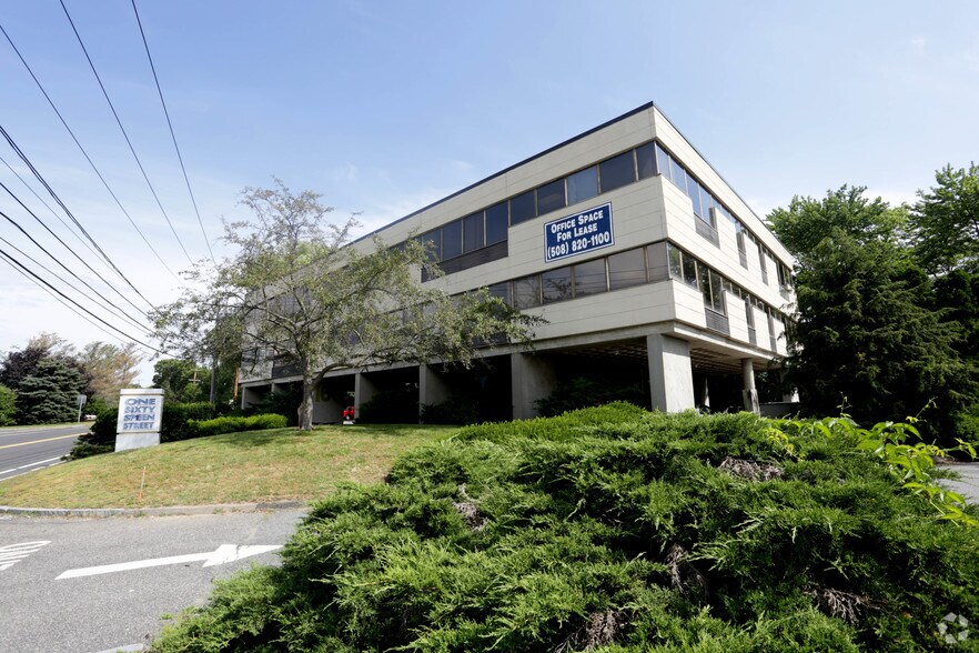 More Photos Of 160 Speen St, Framingham Office For Lease