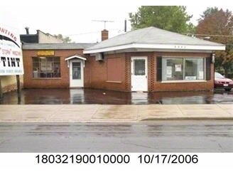 Primary Photo Of 8943 Ogden Ave, Brookfield Freestanding For Sale