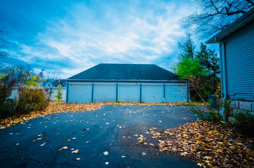 More Photos Of 3911 Main St, Buffalo Medical For Sale