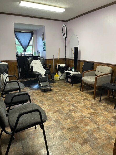 More Photos Of 5440 Executive Pl, Jackson Office For Sale