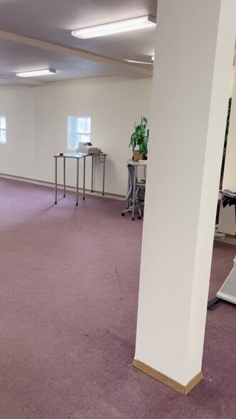 Primary Photo Of 1825 N Richmond St, Appleton Storefront Retail Office For Lease