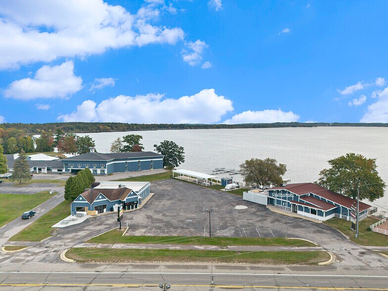 More Photos Of 6319 E M-115, Cadillac Hospitality For Sale