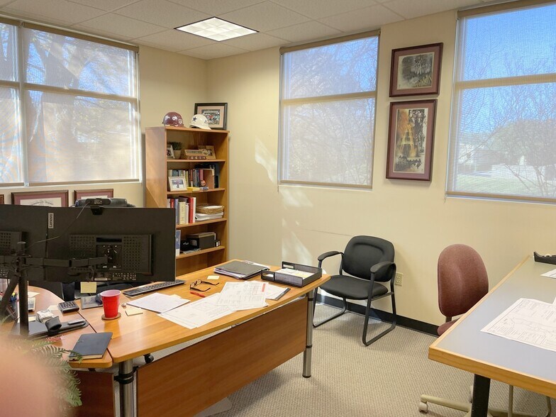 More Photos Of 6221 Southwest Blvd, Fort Worth Office For Sale