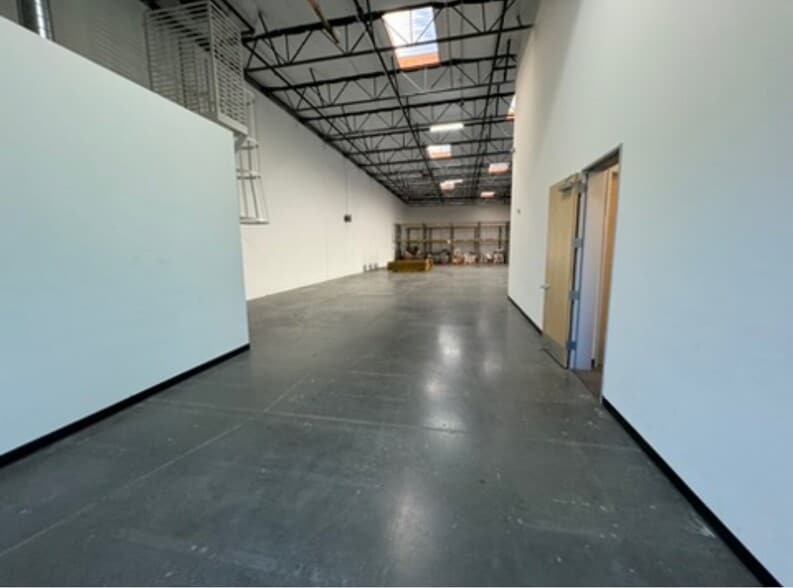 More Photos Of 8614 Kimball Ave, Chino Warehouse For Sale