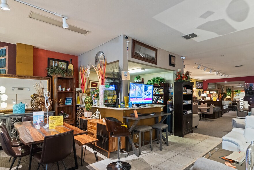 More Photos Of 4910 Stevens Creek Blvd, San Jose Storefront For Lease