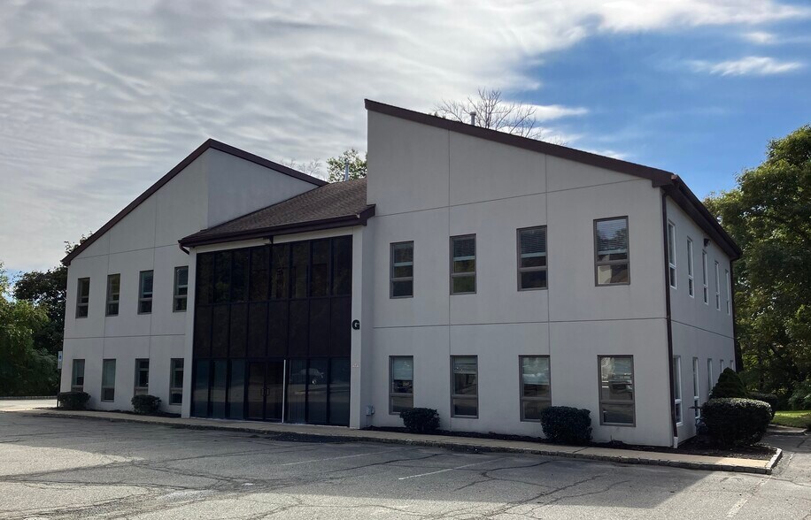 More Photos Of 115 US Highway 46, Mountain Lakes Medical For Lease