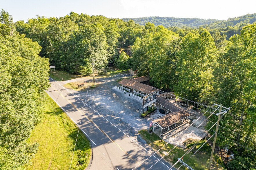 More Photos Of 14622 North Carolina 226, Spruce Pine Freestanding For Sale