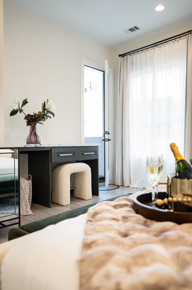 More Photos Of , Houston Multifamily For Sale