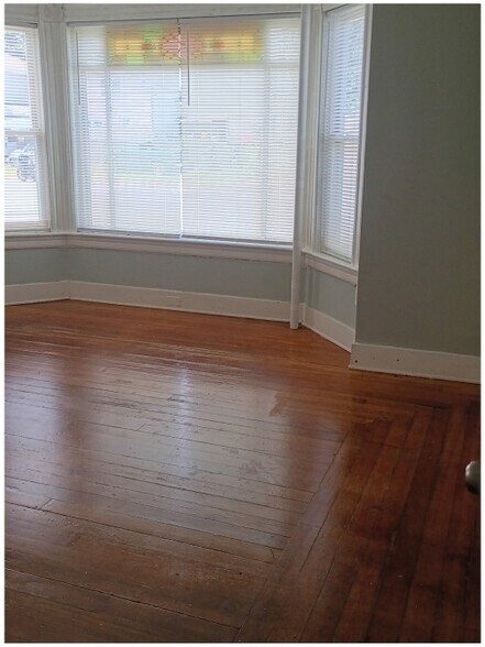More Photos Of 1282-1292 S Main St, Palmer Apartments For Sale